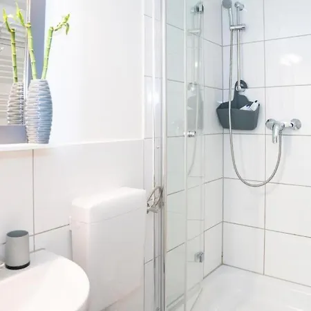 For 3 Apartament *