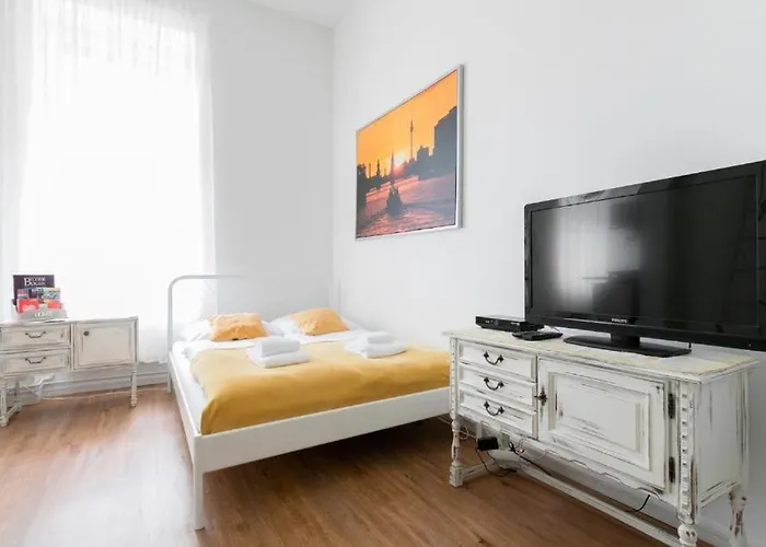 Apartament For 3 Berlin